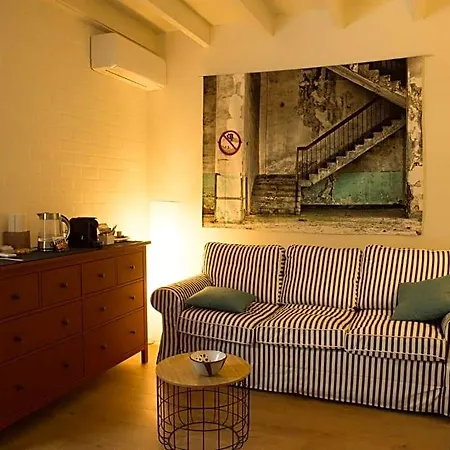 Beej Potters Bed & Breakfast