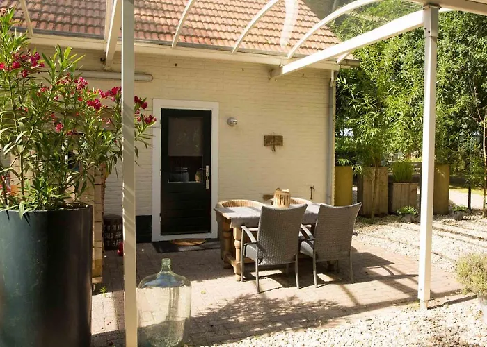 Beej Potters Alojamento de Acomodação e Pequeno-almoço Weert